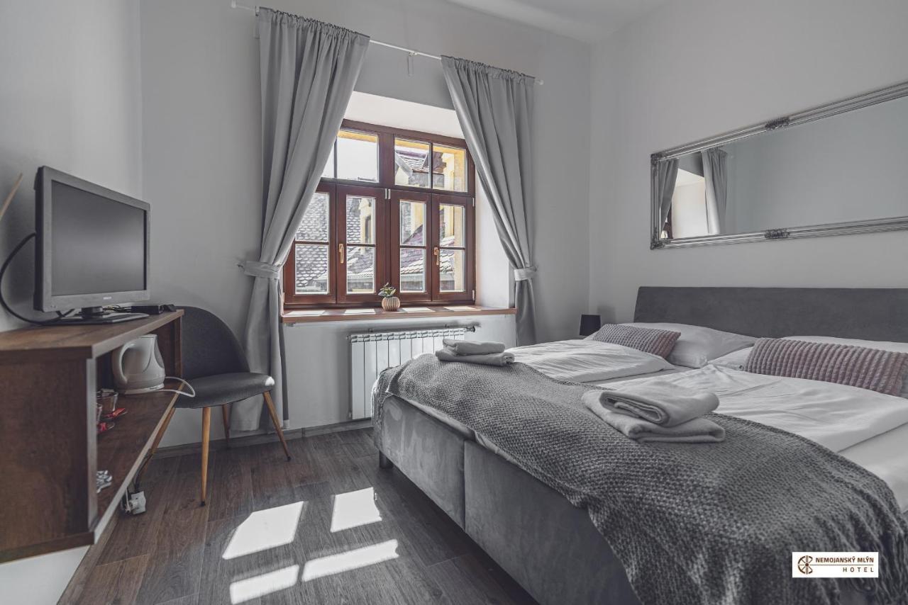 Hotel Nemojansky Mlyn Nemojany Buitenkant foto