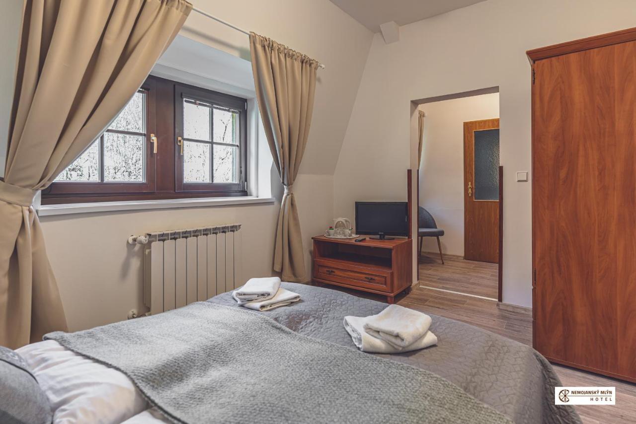 Hotel Nemojansky Mlyn Nemojany Buitenkant foto
